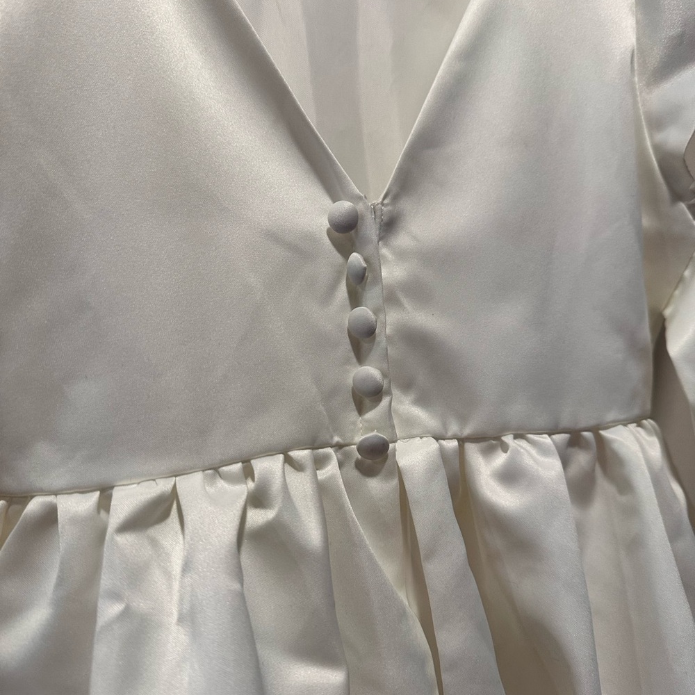 Flower Girl Elegant White Dress for Special Occasions- - Picture 6 of 10